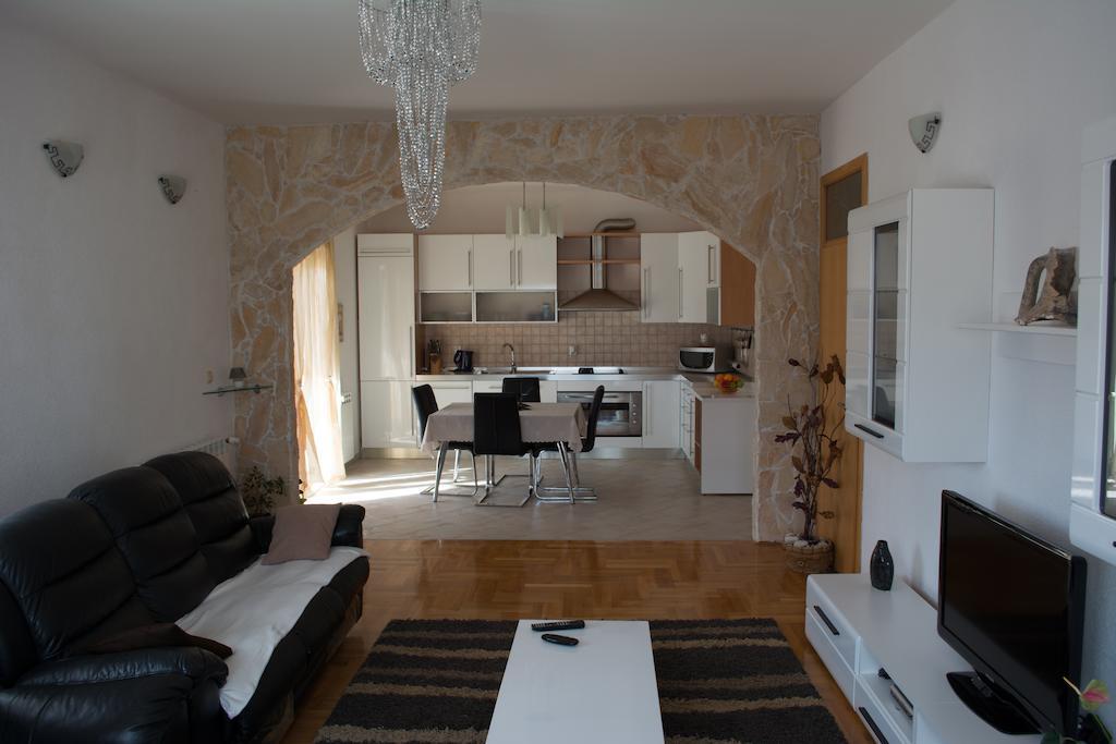 Apartment Adriana Trogir Quarto foto